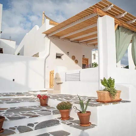 펜션 Mythical Luxury Naxos City