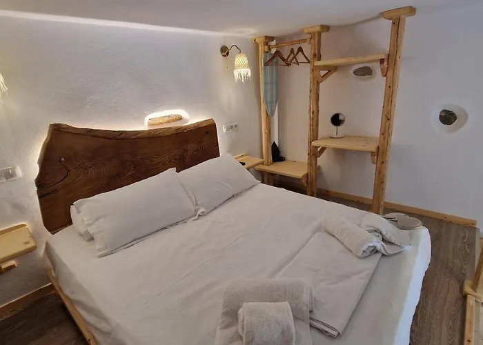 Mythical Luxury * Naxos City